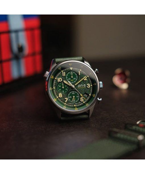 AVI-8 플라이보이 Royal British Legion Tri-Service 크로노그래프 Limited Edition Marlborough Lines Green 다이얼 쿼츠 AV-4102-RBL-03 남성