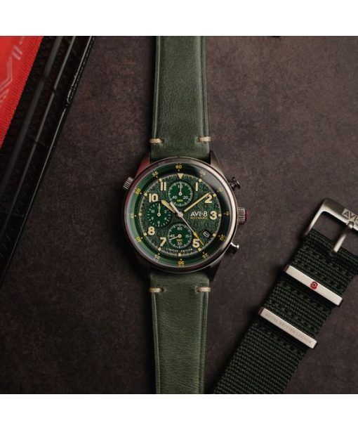 AVI-8 플라이보이 Royal British Legion Tri-Service 크로노그래프 Limited Edition Marlborough Lines Green 다이얼 쿼츠 AV-4102-RBL-03 남성