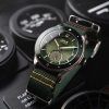 AVI-8 Flyboy Airmaster Sector Meca-Quartz Vert 그린 나일론 스트랩 그린 다이얼 AV-4112-02 남성용 시계