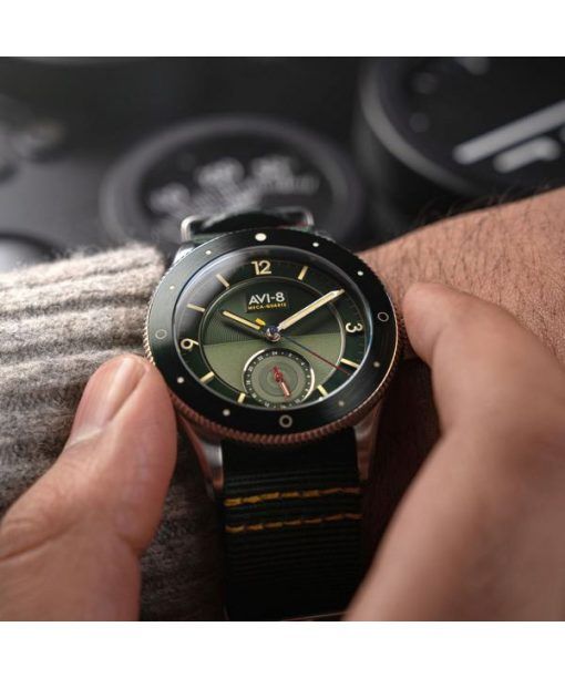 AVI-8 Flyboy Airmaster Sector Meca-Quartz Vert 그린 나일론 스트랩 그린 다이얼 AV-4112-02 남성용 시계