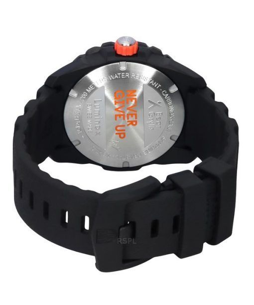 Luminox Bear Grylls Survival Mountain Rubber Strap 블랙 다이얼 쿼츠 다이버 XB.3739 200M 남성용 시계