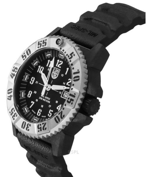 Luminox MIL SPEC 영감을 받은 군용 고무 스트랩 블랙 다이얼 쿼츠 다이버&#39,s XL.3351.SET 300M 남성용 시계 선물 세트 포함