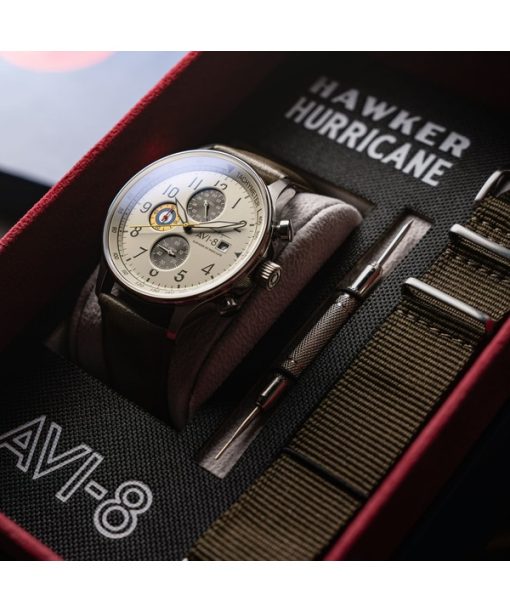 AVI-8 Hawker Hurricane Classic 크로노그래프 카키 다이얼 쿼츠 AV-4011-1B 남성용 시계(추가 스트랩 포함)