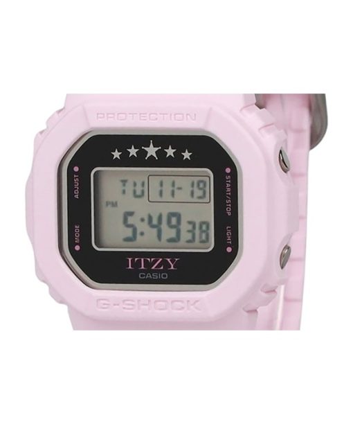 카시오 G-Shock ITZY 콜라보레이션 디지털 핑크 바이오 기반 수지 스트랩 쿼츠 GMD-S5610IT-4B 200M 여성용 시계